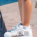 Dogo Unisex Kindersneaker vegan weiß mit Wise Owl-Print – rutschfest 28–35