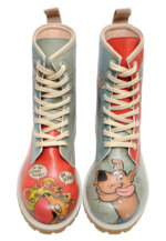 DOGO Damen-Langstiefel veganes Leder Rot – Scooby-Doo Hungry Doo Print, 36–41 - Bild 3
